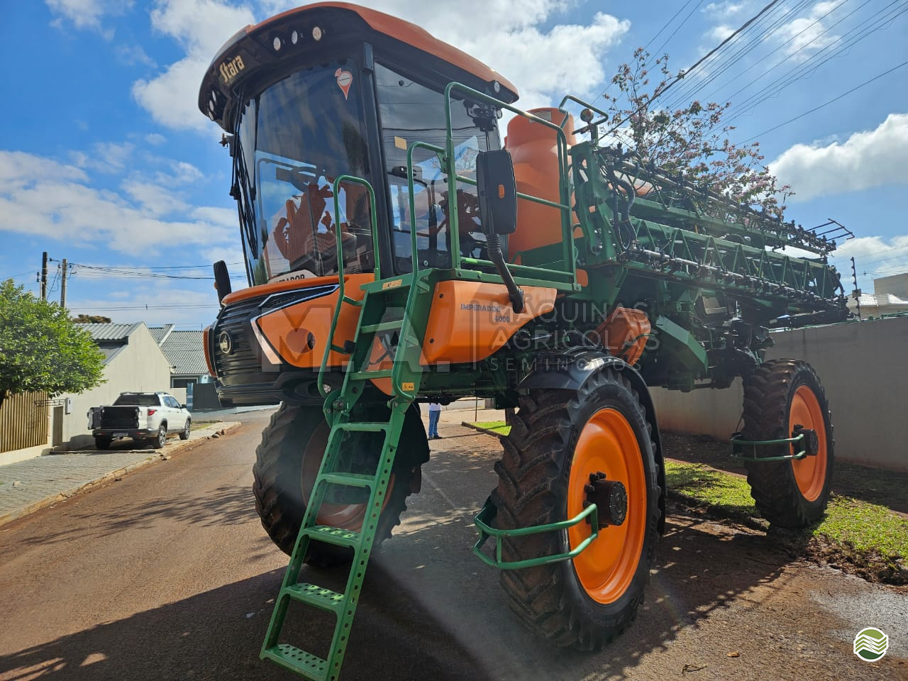 PULVERIZADOR STARA IMPERADOR 4000 Tração 4x4 M.A. Máquinas Agrícolas - Ubiratã UBIRATA PARANÁ PR